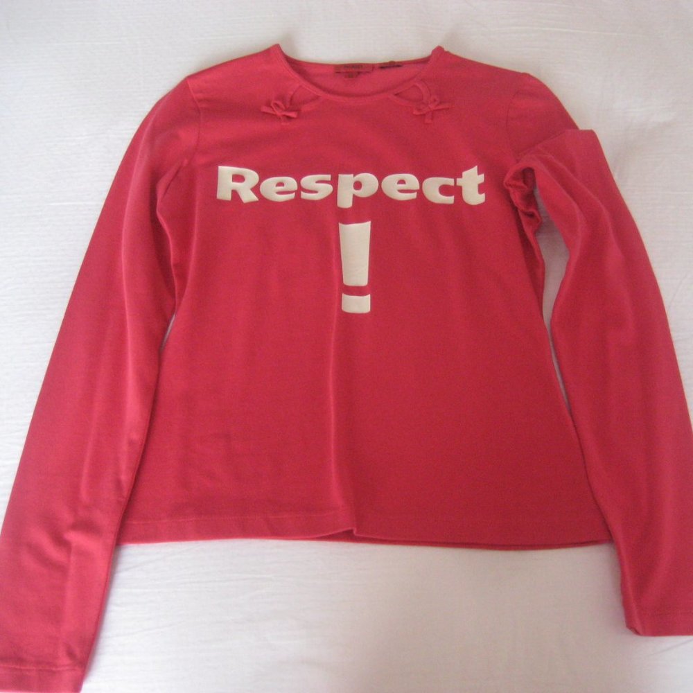 Hugo Boss red top